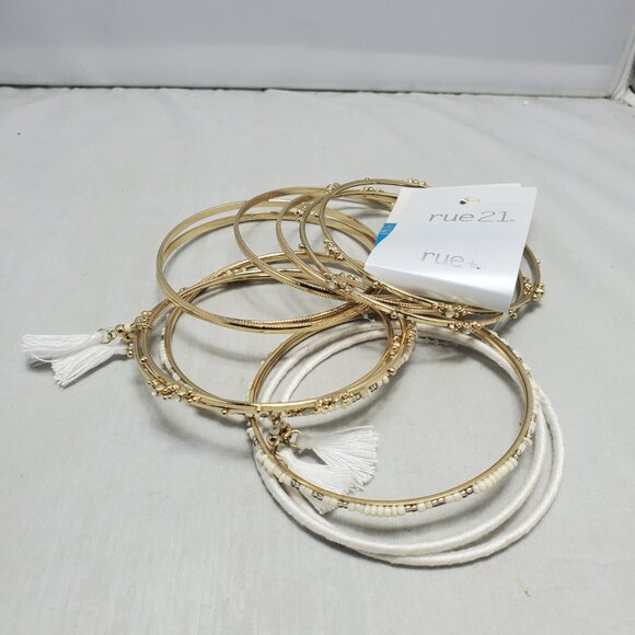 Rue21 12-Piece White and Gold Bangle Bracelet Set - Picture 5 of 8